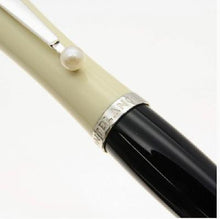 Load image into Gallery viewer, Vintage Mont Blanc Greta Garbo