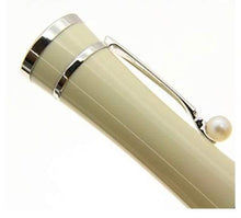 Load image into Gallery viewer, Vintage Mont Blanc Greta Garbo