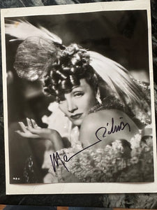 Autographed photograph of Marlene Dietrich