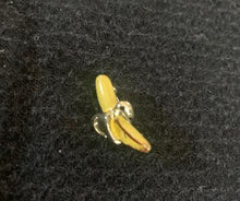 Load image into Gallery viewer, Jewelry Banana  pin
