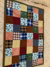 Load image into Gallery viewer, Quilt: Plaid with Trees
