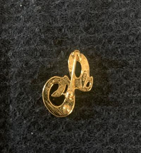 Jewelry Initial 'E' pin